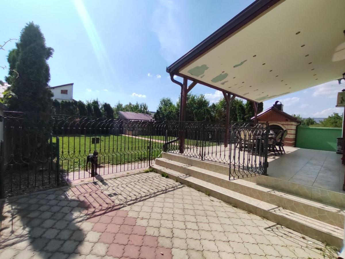 Guest House Maja Novi Sad Eksteriør bilde