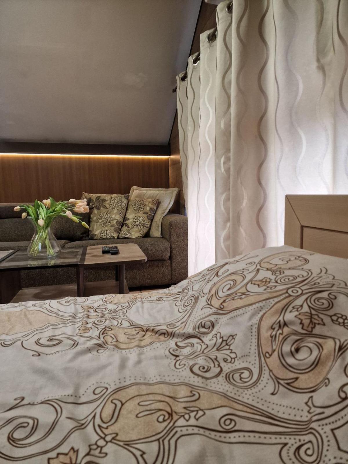 Guest House Maja Novi Sad Eksteriør bilde