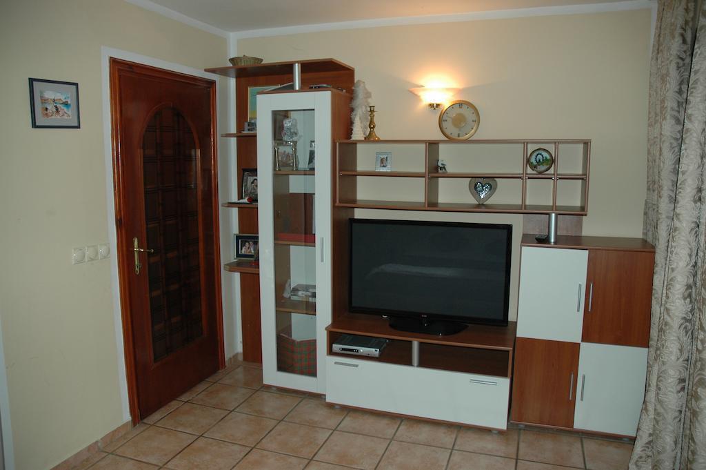 Guest House Maja Novi Sad Eksteriør bilde