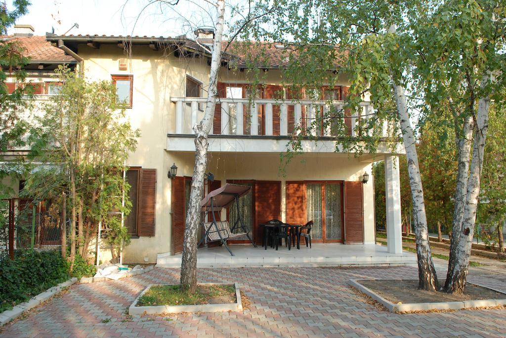 Guest House Maja Novi Sad Eksteriør bilde