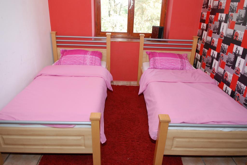 Guest House Maja Novi Sad Rom bilde