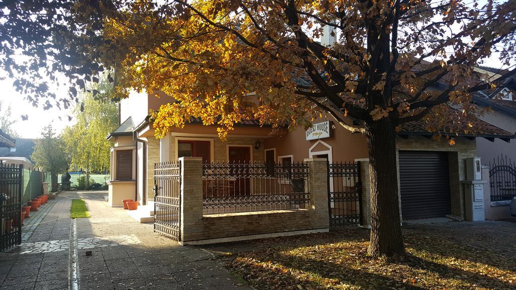 Guest House Maja Novi Sad Eksteriør bilde